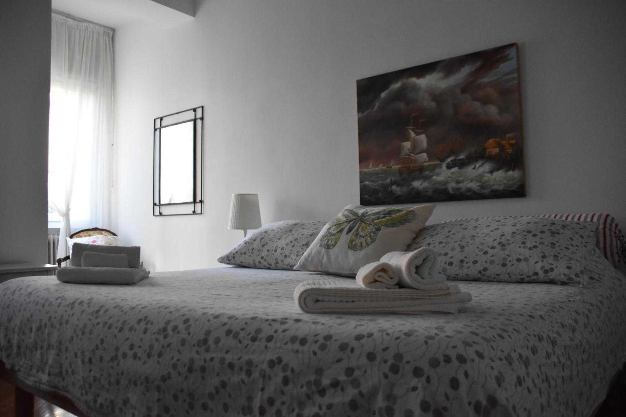 Residenza Delle Farfalle-Tripla Con Bagno Privato E Matrimoniale Con Bagno Condiviso Padua Exterior foto
