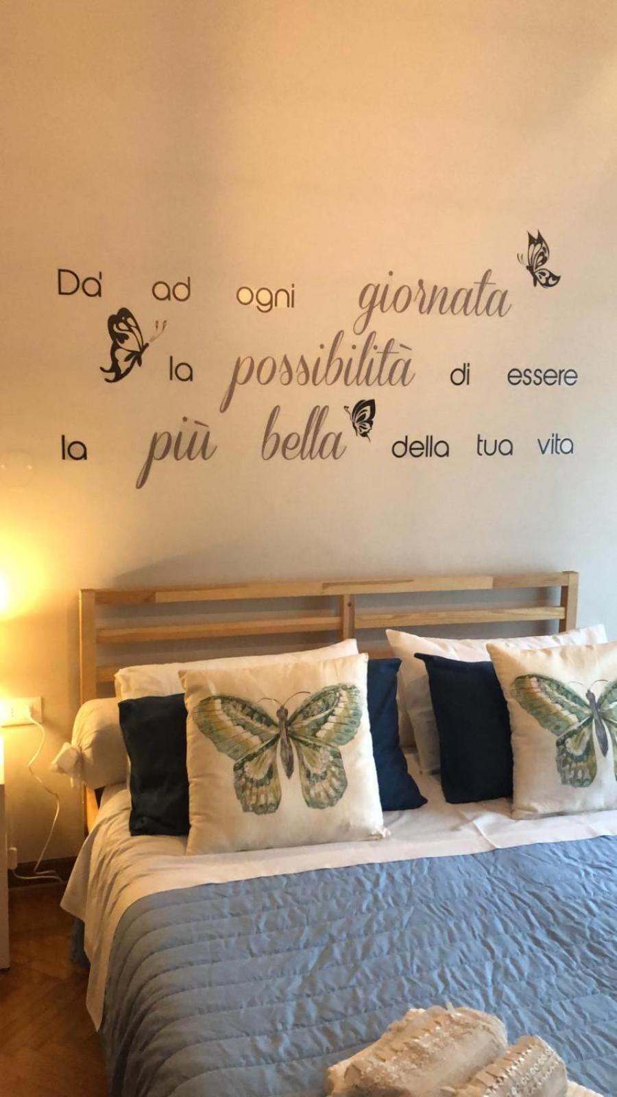 Residenza Delle Farfalle-Tripla Con Bagno Privato E Matrimoniale Con Bagno Condiviso Padua Exterior foto